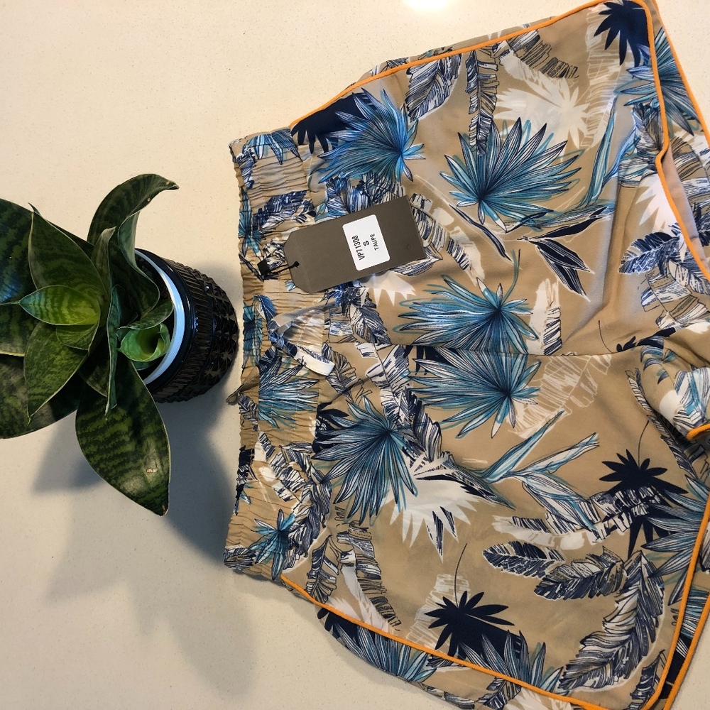 Brand New tropical Summer shorts